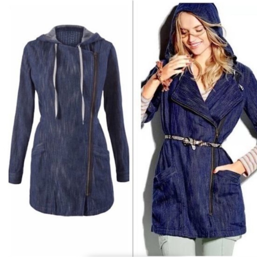 CABI Adventure Anorak Textured Denim Full Zip Hooded Jacket. M.